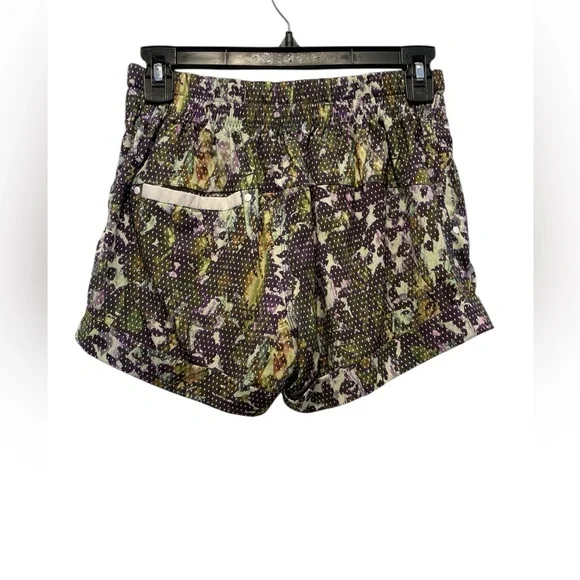Lululemon Spring Break Women’s Floral Print Drawstring Shorts - Purple/Green - Picture 2 of 4